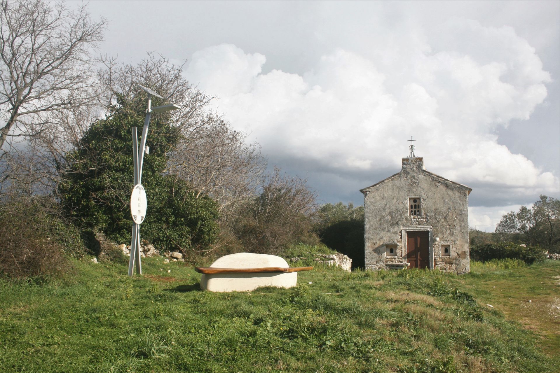 public areas San Eliseo church Fazana Istria
