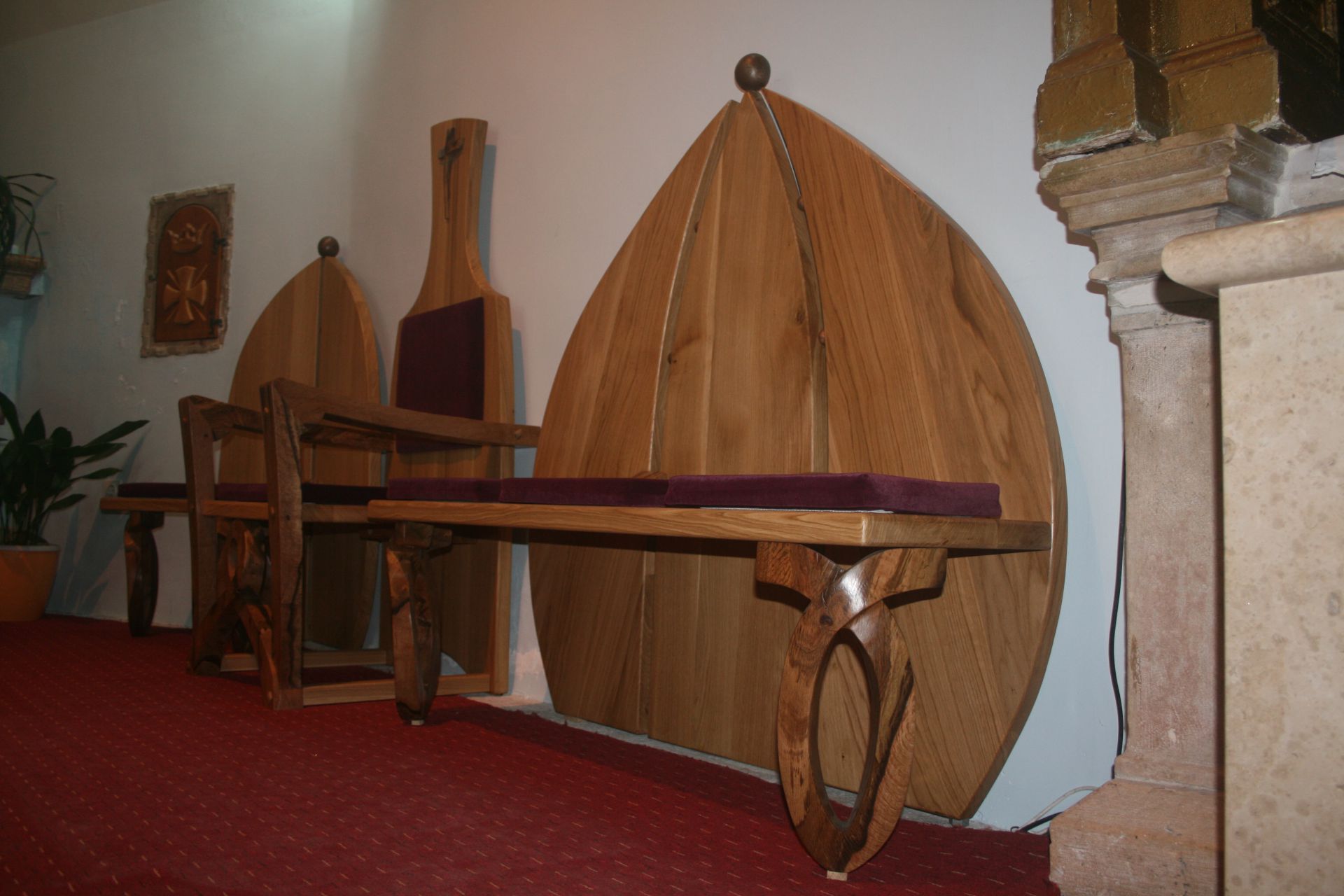 sacral wooden design Fazana church chair & bench sanisio